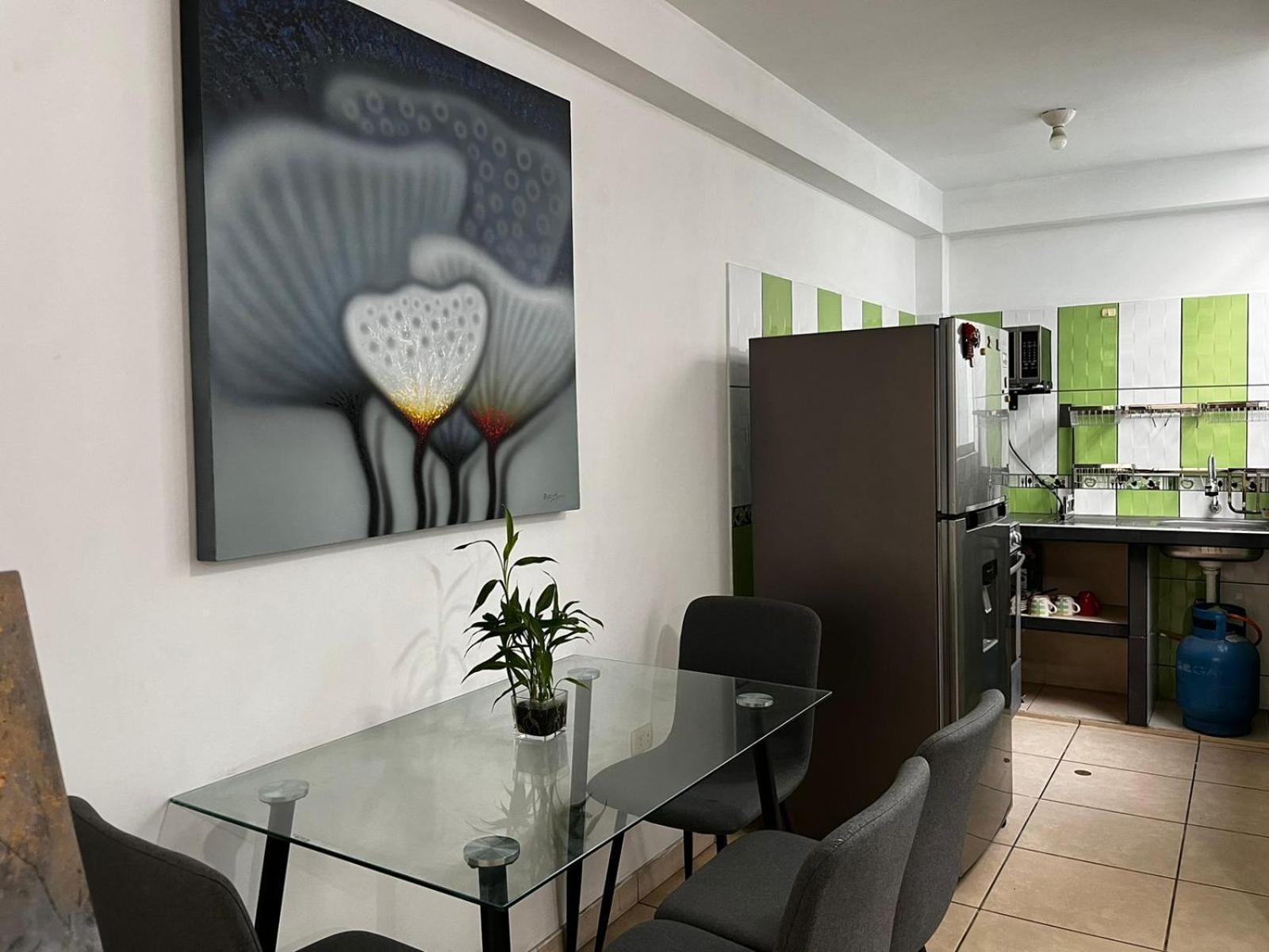 Sumaq Airport Homestay Lima